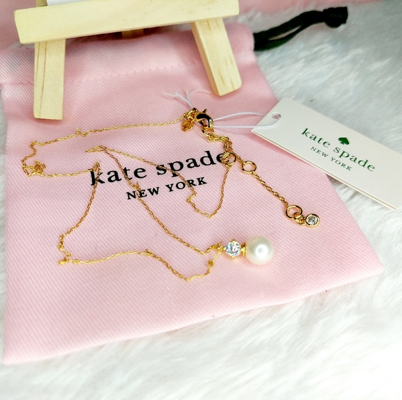 🎀 Kate Spade pearls of wisdom jewelry set - Picture 5 of 7
